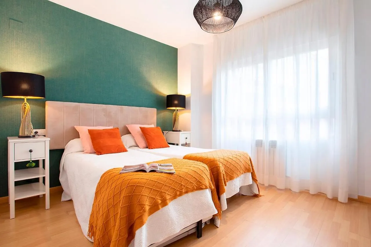 Genteel Home Martinez Campos Granada Spain